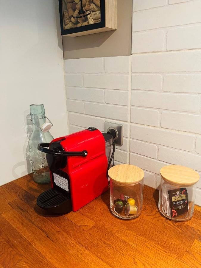 Maison Gabriel - Logement Charmant Au Coeur De La Cite Medievale - T3 75M2 อัลแบร์วิลล์ ภายนอก รูปภาพ