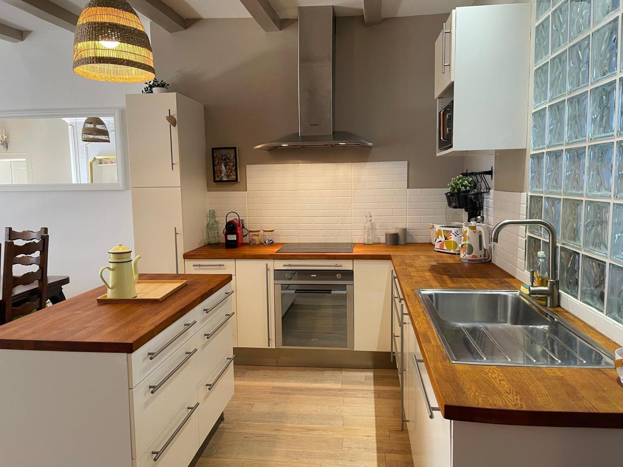Maison Gabriel - Logement Charmant Au Coeur De La Cite Medievale - T3 75M2 อัลแบร์วิลล์ ภายนอก รูปภาพ