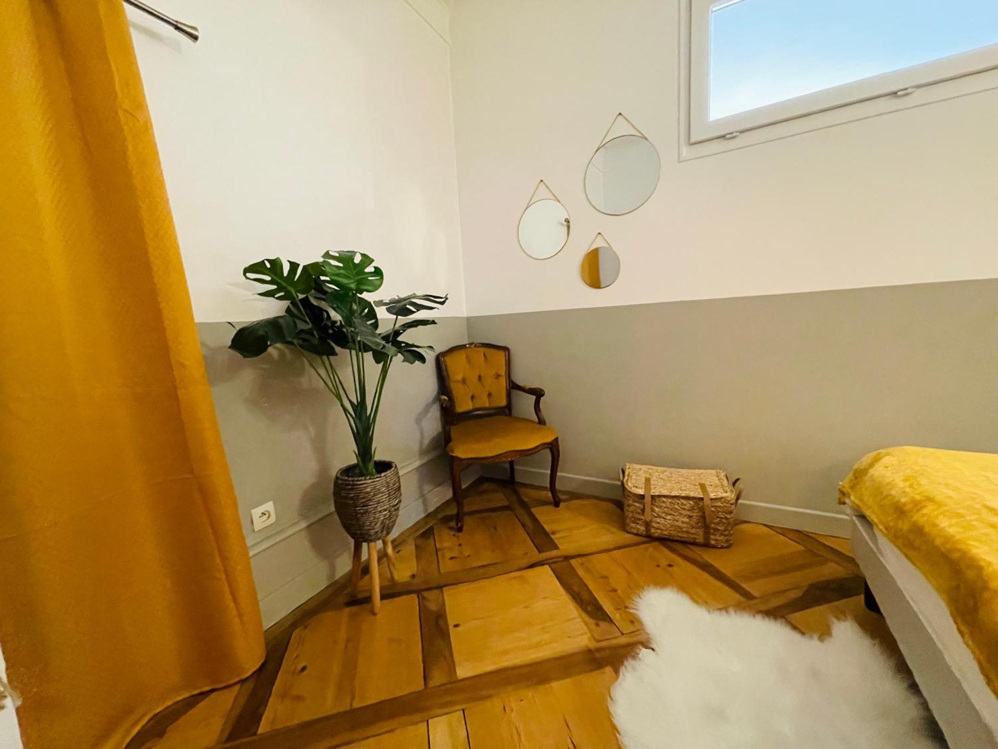 Maison Gabriel - Logement Charmant Au Coeur De La Cite Medievale - T3 75M2 อัลแบร์วิลล์ ภายนอก รูปภาพ