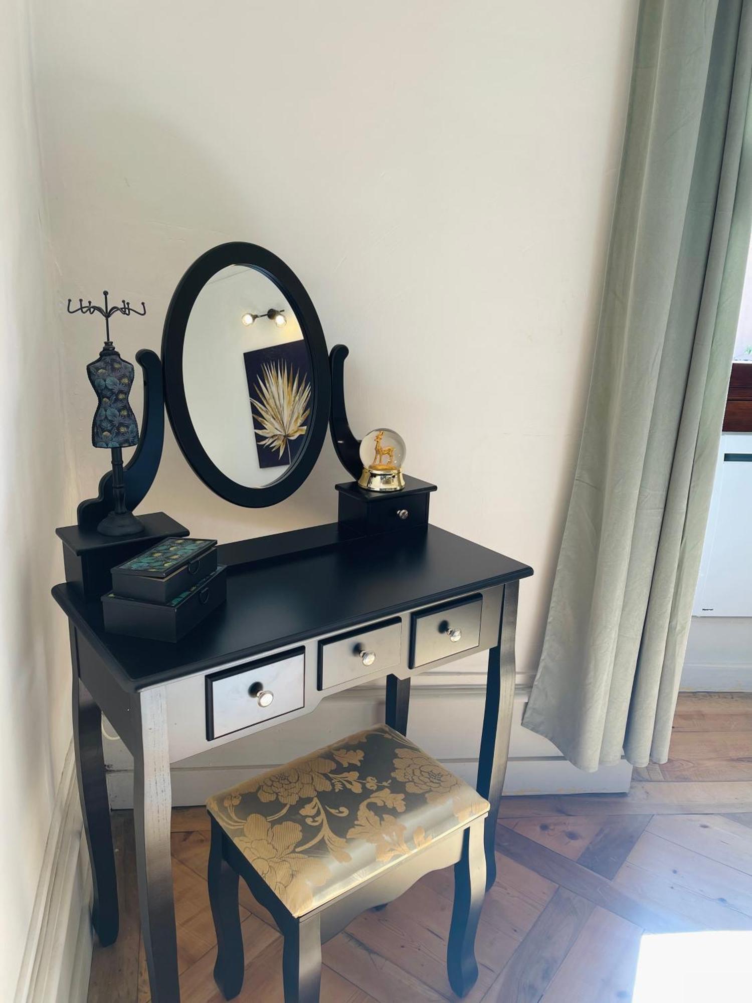 Maison Gabriel - Logement Charmant Au Coeur De La Cite Medievale - T3 75M2 อัลแบร์วิลล์ ภายนอก รูปภาพ