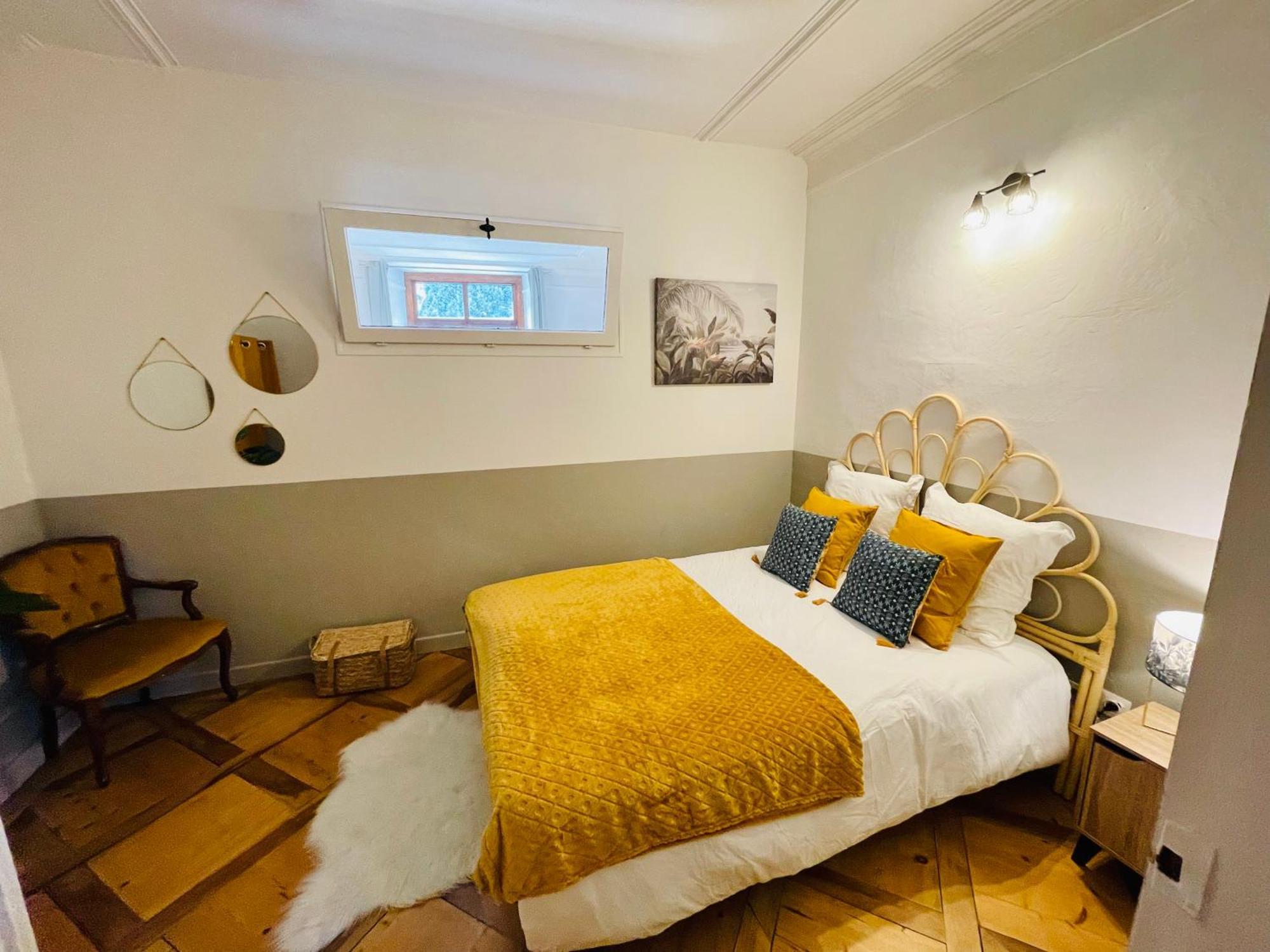 Maison Gabriel - Logement Charmant Au Coeur De La Cite Medievale - T3 75M2 อัลแบร์วิลล์ ภายนอก รูปภาพ